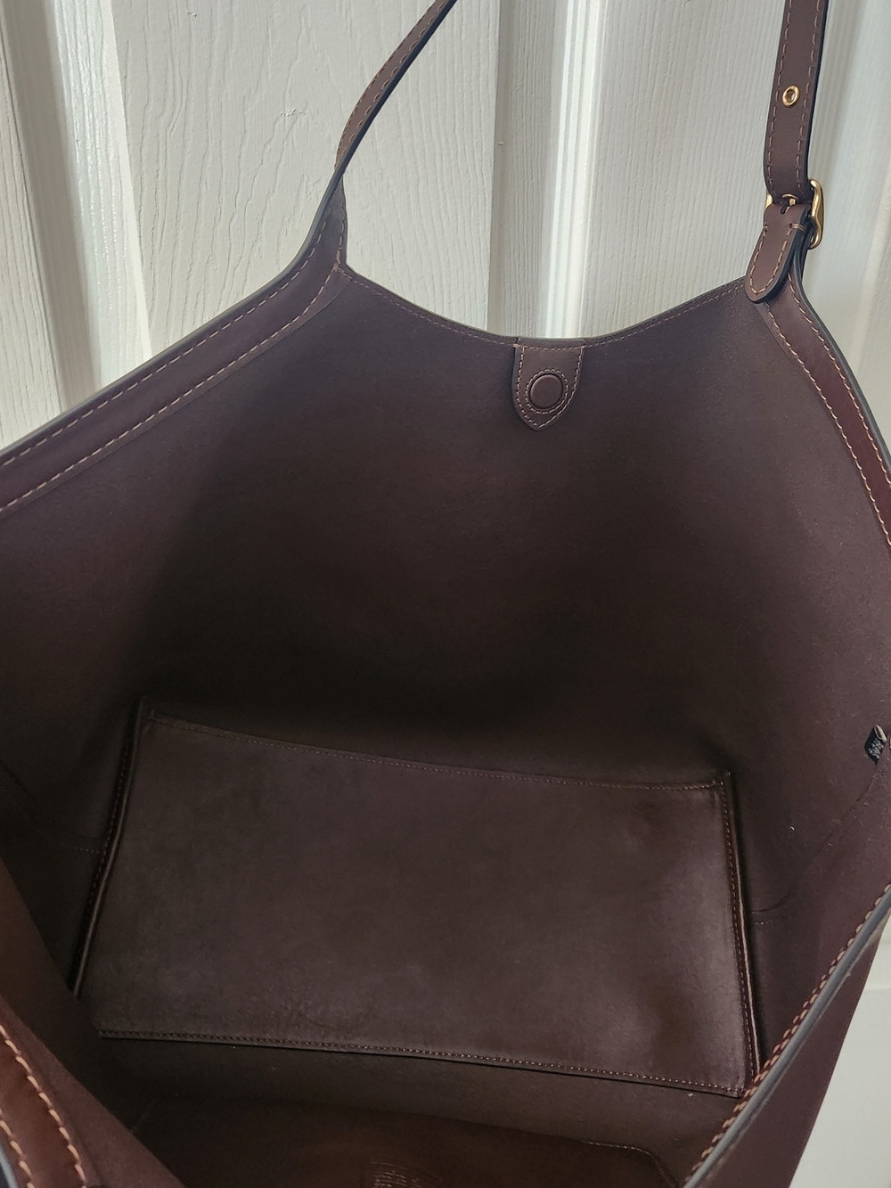Coach Maple Leather Tote with Brass Hardware - Picture 4 of 6